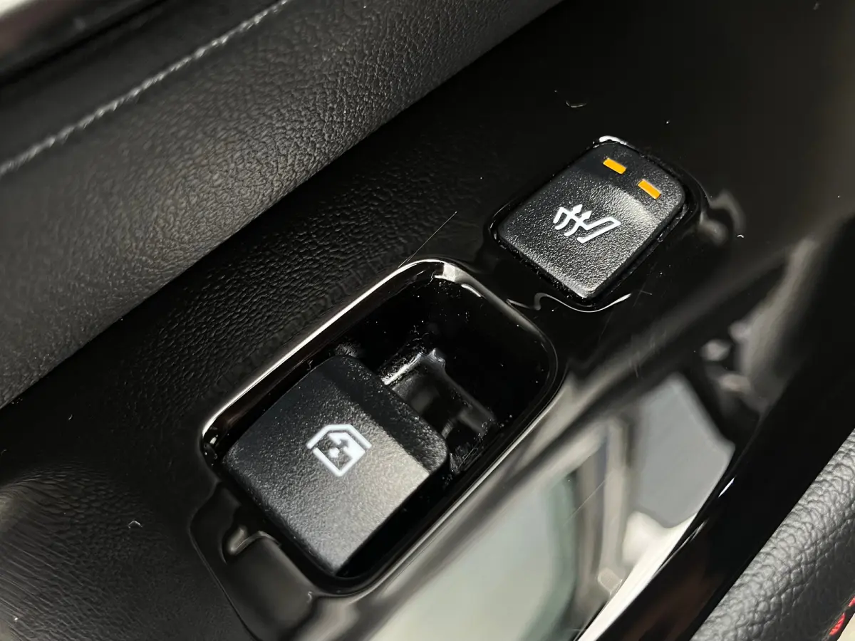 1.6 T-GDI HEV N-Line Business Sky | Trekhaak | All-season banden | Elektrisch glazen panorama-dak | Cruise Control Adaptief | Apple Carplay/Android Auto | Stoel en stuurverwarming |