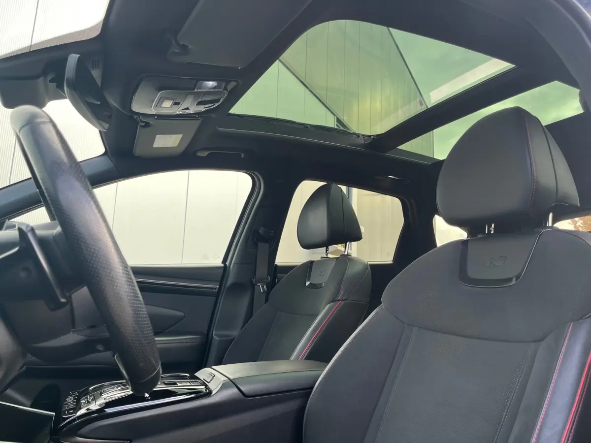 1.6 T-GDI HEV N-Line Business Sky | Trekhaak | All-season banden | Elektrisch glazen panorama-dak | Cruise Control Adaptief | Apple Carplay/Android Auto | Stoel en stuurverwarming |