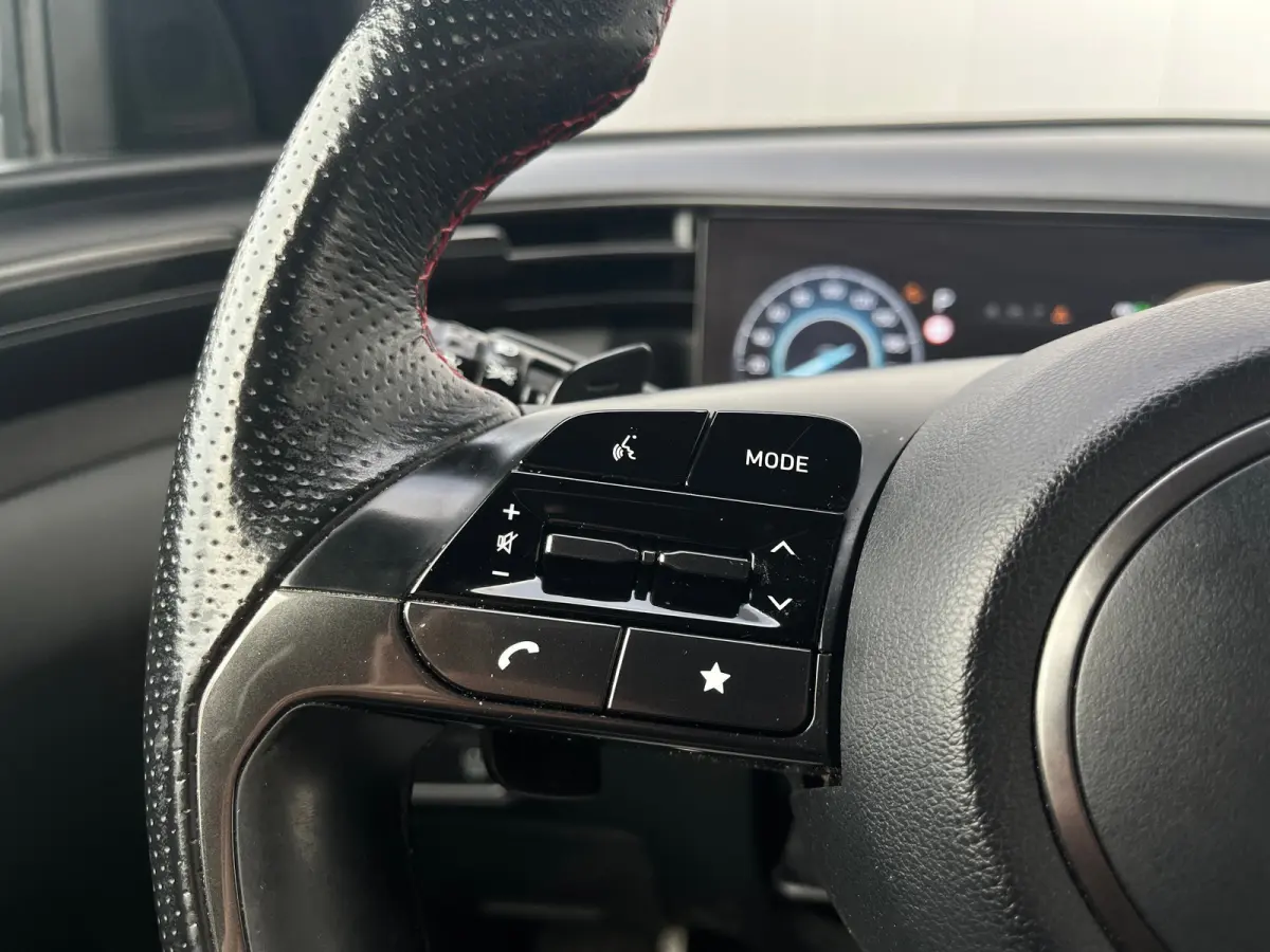 1.6 T-GDI HEV N-Line Business Sky | Trekhaak | All-season banden | Elektrisch glazen panorama-dak | Cruise Control Adaptief | Apple Carplay/Android Auto | Stoel en stuurverwarming |
