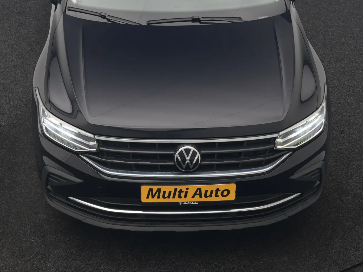 1.4 TSI eHybrid PHEV 245pk Dealer O.H. | SOH 92,8% | Trekhaak Af Fabriek | Panodak | Adaptive Cruise | Sportstoelen & Stuur Verwarmd | Sfeerverlichting | BLIS | Apple Carplay | Navigatie | D