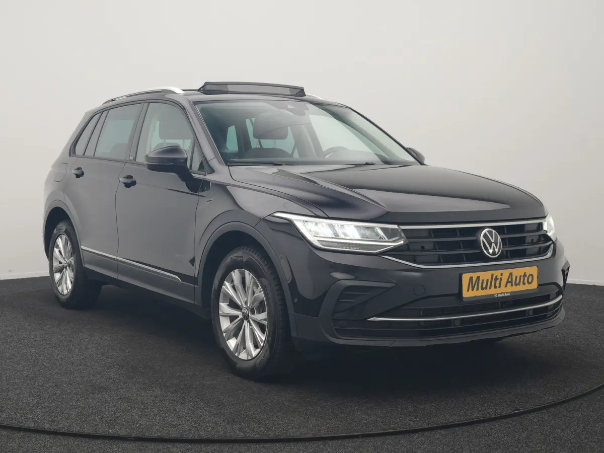 1.4 TSI eHybrid PHEV 245pk Dealer O.H. | SOH 92,8% | Trekhaak Af Fabriek | Panodak | Adaptive Cruise | Sportstoelen & Stuur Verwarmd | Sfeerverlichting | BLIS | Apple Carplay | Navigatie | D