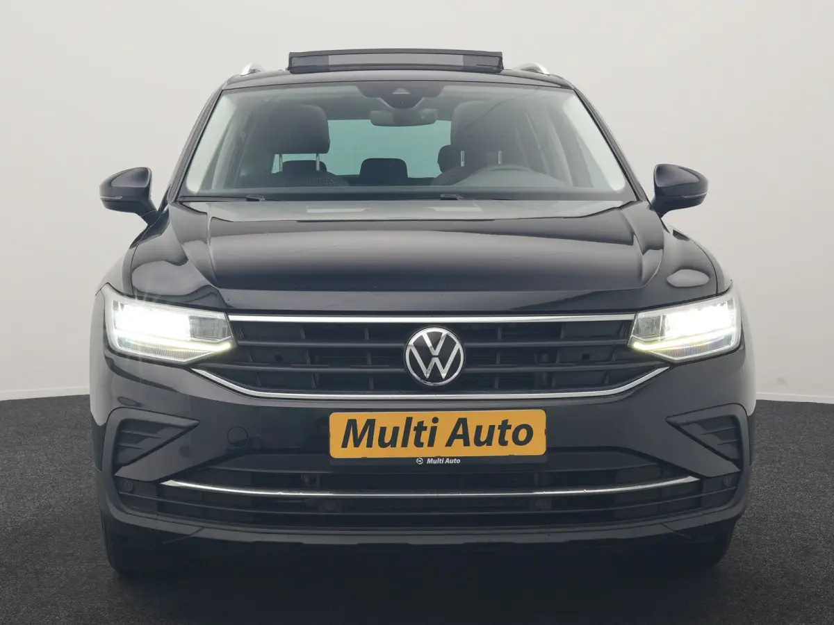 1.4 TSI eHybrid PHEV 245pk Dealer O.H. | SOH 92,8% | Trekhaak Af Fabriek | Panodak | Adaptive Cruise | Sportstoelen & Stuur Verwarmd | Sfeerverlichting | BLIS | Apple Carplay | Navigatie | D