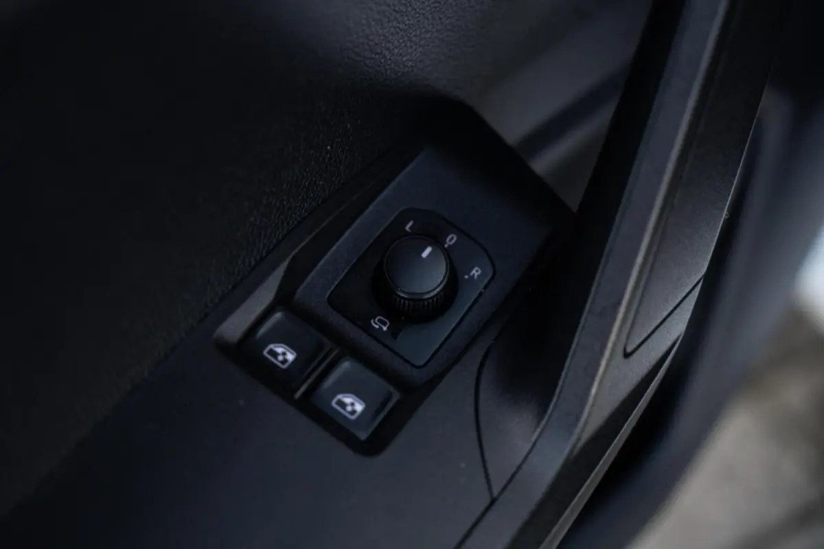1.0 TSI CAMERA / ADAPTIVE CRUISE / CARPLAY / GROOT SCHERM