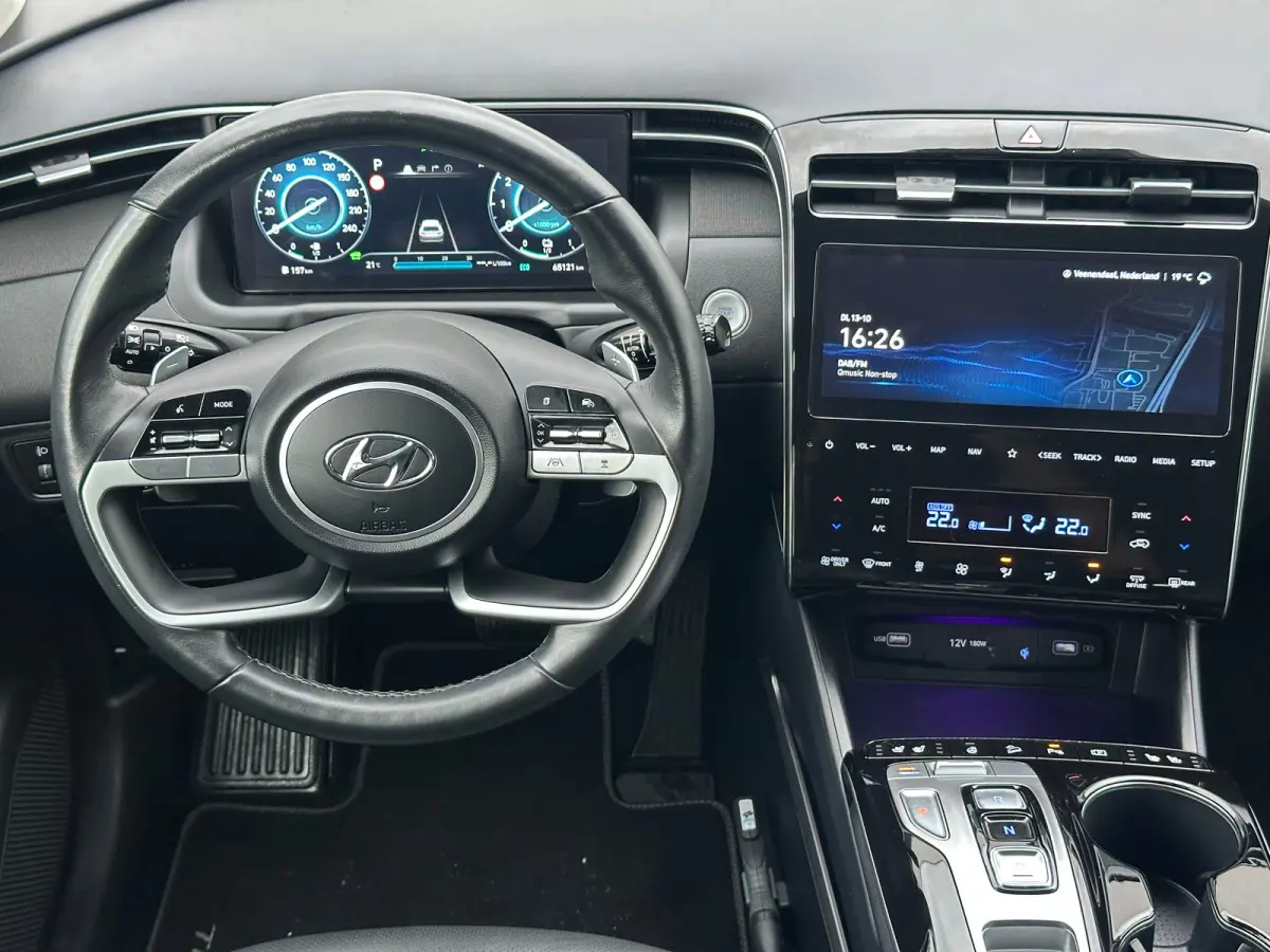 1.6 T-GDI 265pk PHEV Premium 4WD | Leder | Carplay | Climate | Keyless | Navigatie | Elek. Klep | Full - Led | 360 Camera | KRELL Audio | Elek. Stoelen | 19" Lichtmetaal | Winterpakket | Sto