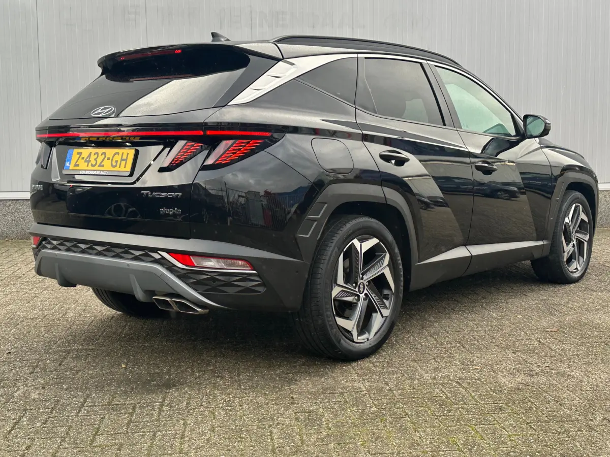 1.6 T-GDI 265pk PHEV Premium 4WD | Leder | Carplay | Climate | Keyless | Navigatie | Elek. Klep | Full - Led | 360 Camera | KRELL Audio | Elek. Stoelen | 19" Lichtmetaal | Winterpakket | Sto