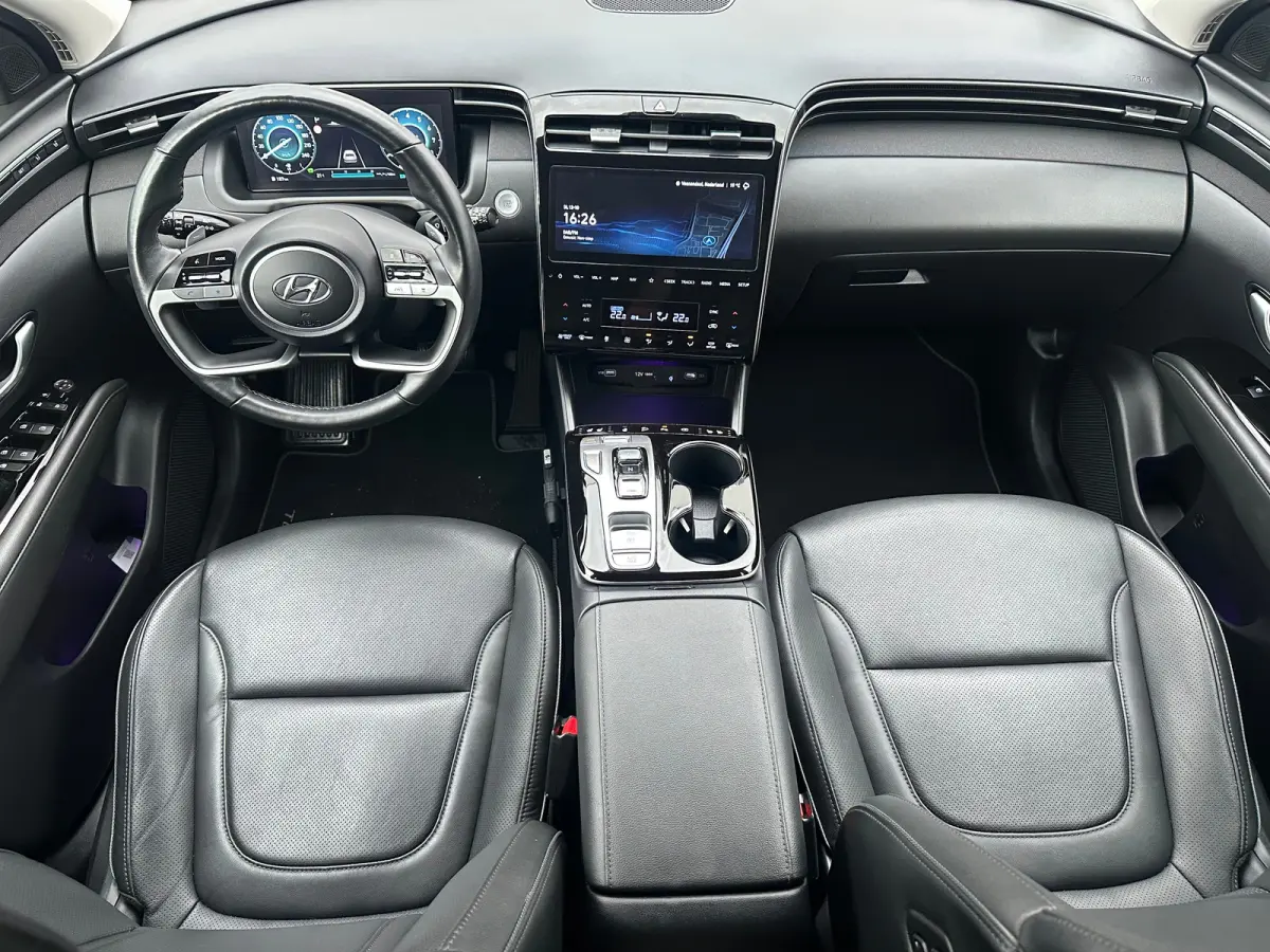 1.6 T-GDI 265pk PHEV Premium 4WD | Leder | Carplay | Climate | Keyless | Navigatie | Elek. Klep | Full - Led | 360 Camera | KRELL Audio | Elek. Stoelen | 19" Lichtmetaal | Winterpakket | Sto
