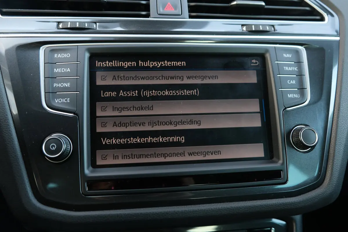 1.4 TSI ACT Highline DSG 150 PK Navi ACC Virtual PDC CAM Trekhaak