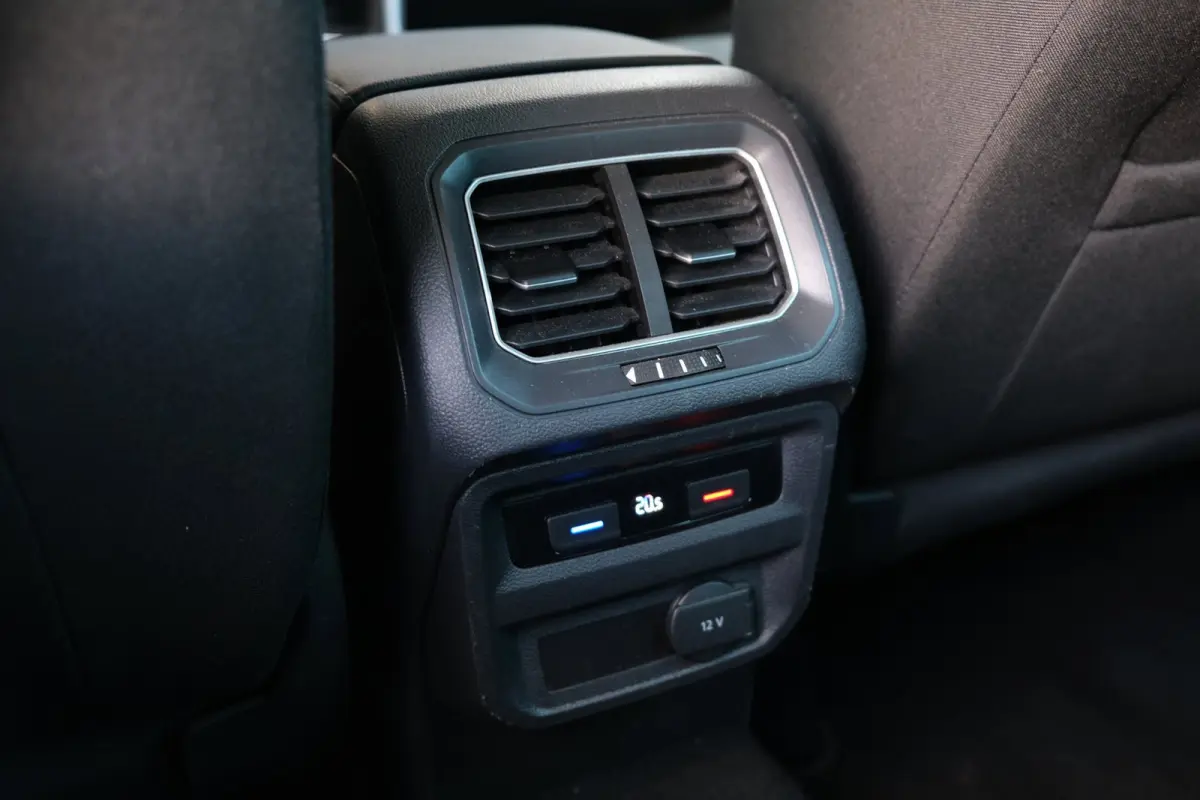 1.4 TSI ACT Highline DSG 150 PK Navi ACC Virtual PDC CAM Trekhaak