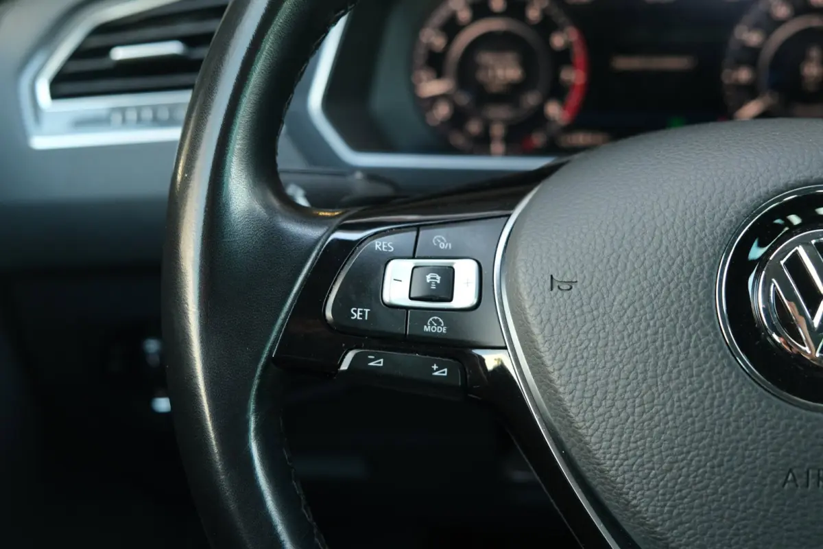 1.4 TSI ACT Highline DSG 150 PK Navi ACC Virtual PDC CAM Trekhaak