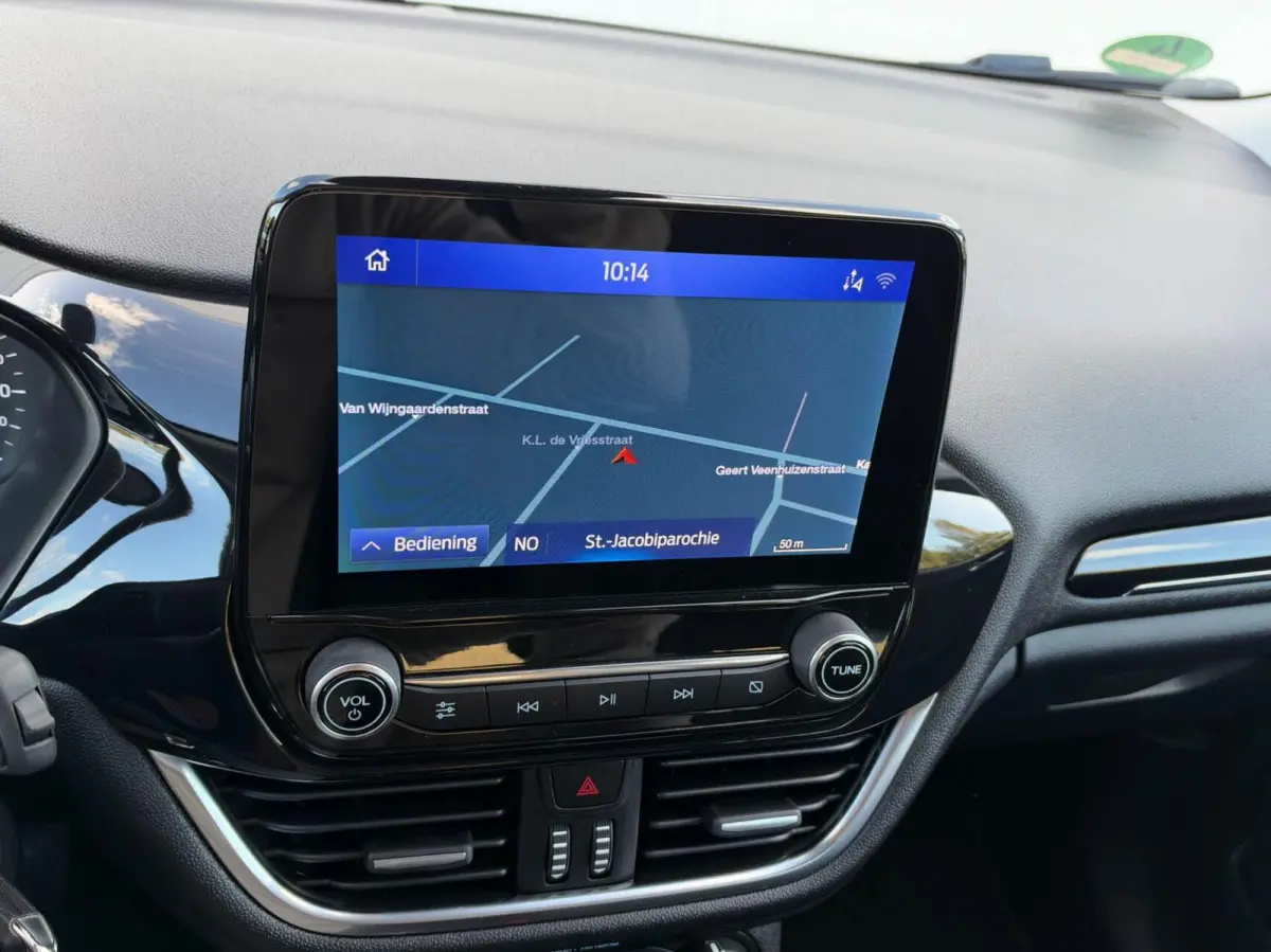 1.0 EcoBoost 95pk 5drs. Connected | Airco | Carplay | Cruise control