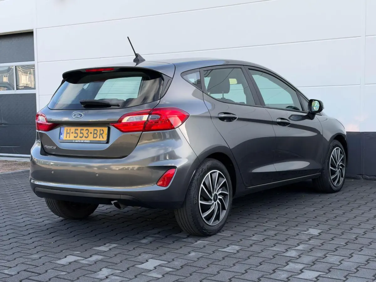1.0 EcoBoost 95pk 5drs. Connected | Airco | Carplay | Cruise control