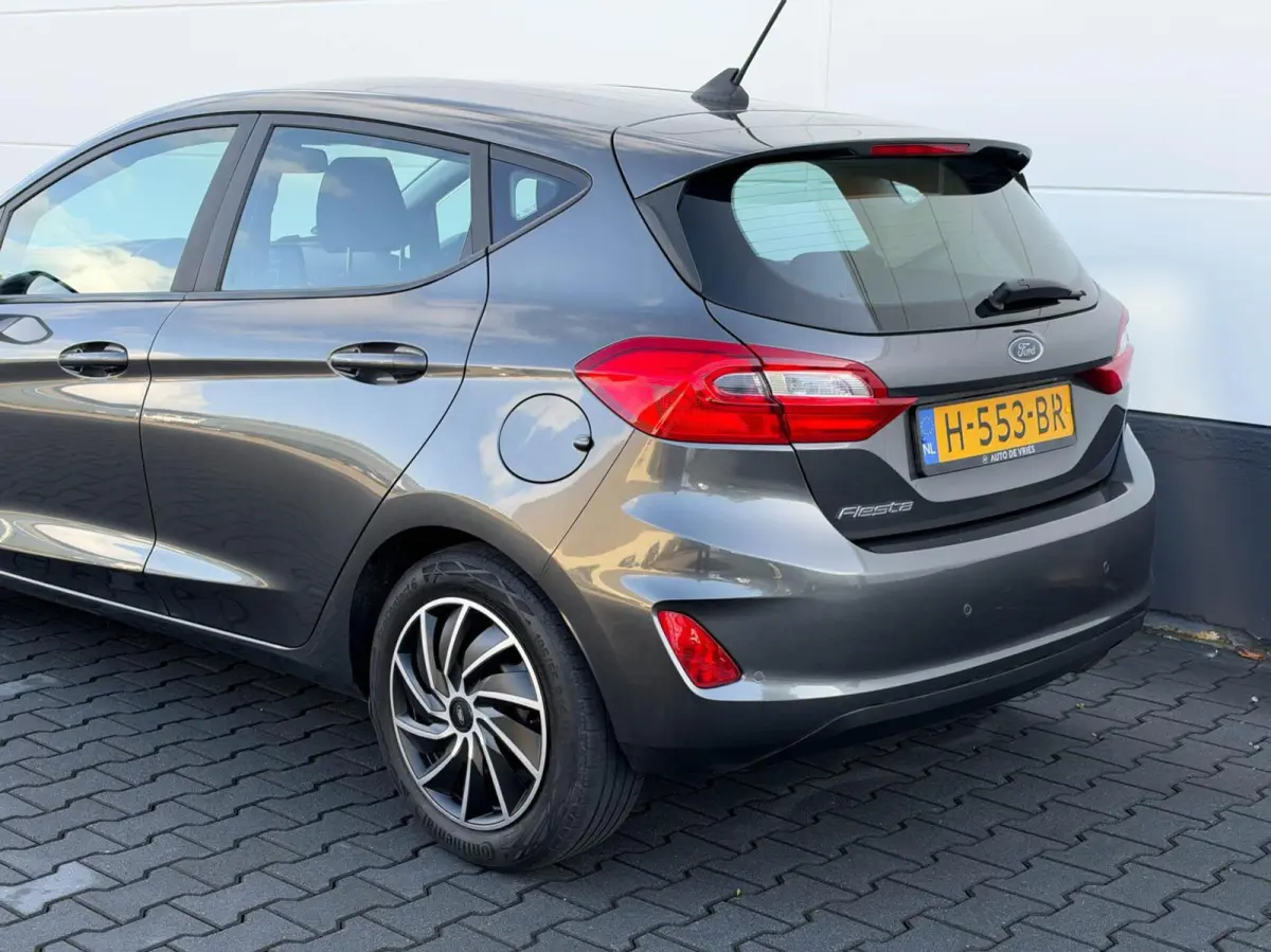 1.0 EcoBoost 95pk 5drs. Connected | Airco | Carplay | Cruise control
