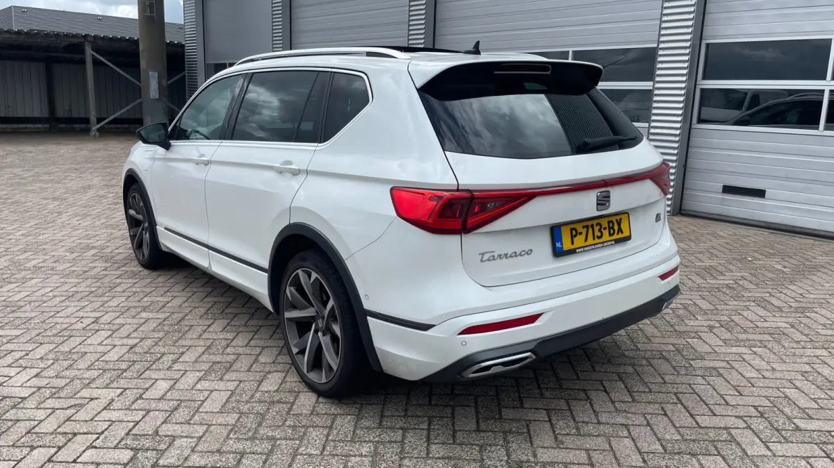 1.4 TSI e-Hybrid PHEV FR NIEUWSTAAT BTW-auto I FR I Leer I Pano I Trekhaak 1800KG I Camera I 20" I Winterpakket I Led I 245 PK I Virtual I