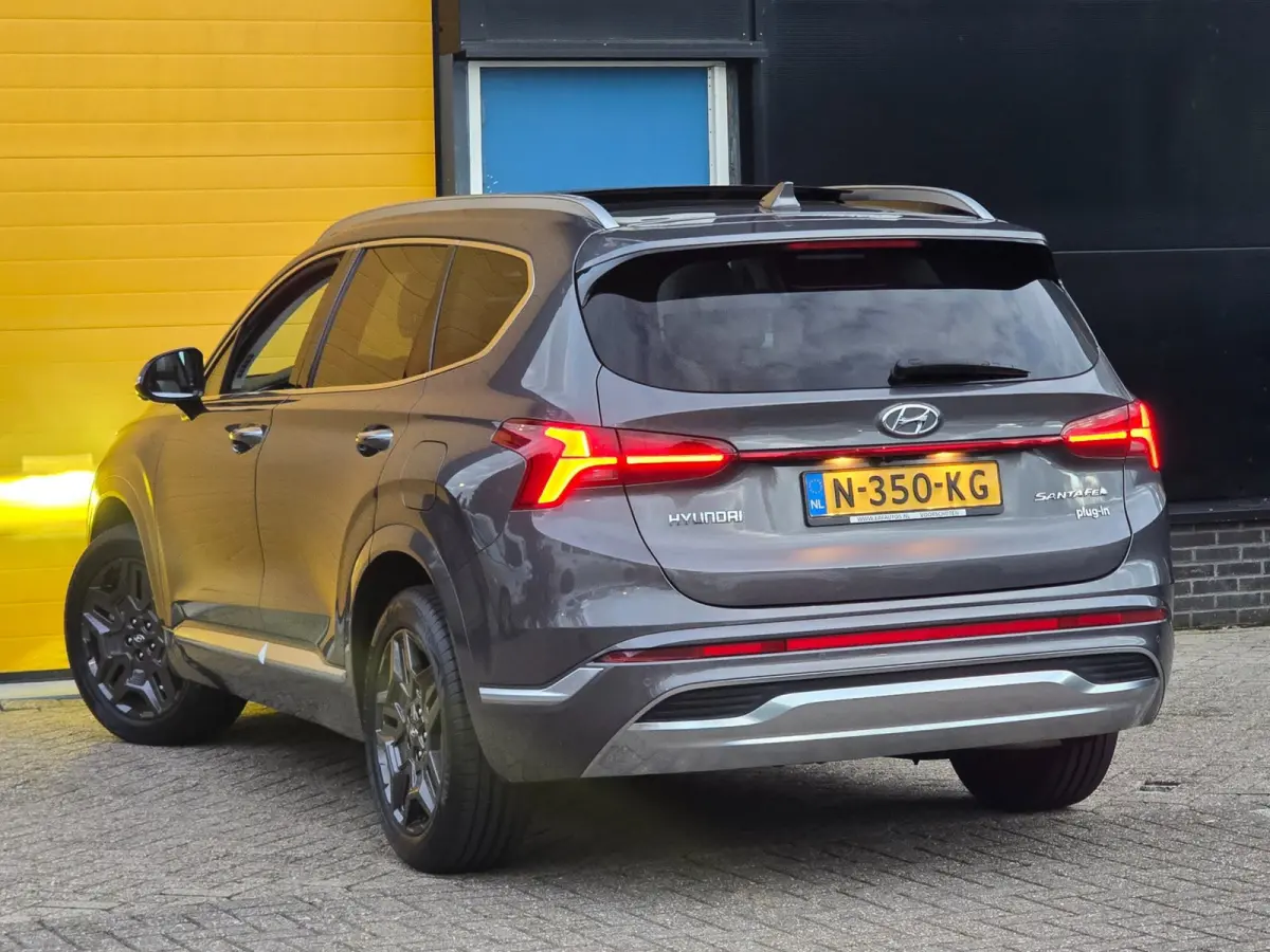 1.6 T-GDI PHEV Premium Plus Sky 7 Persoons / Schermen / Leder / Head Up / Memory / Pano / Verkoeling / Led / Pdc