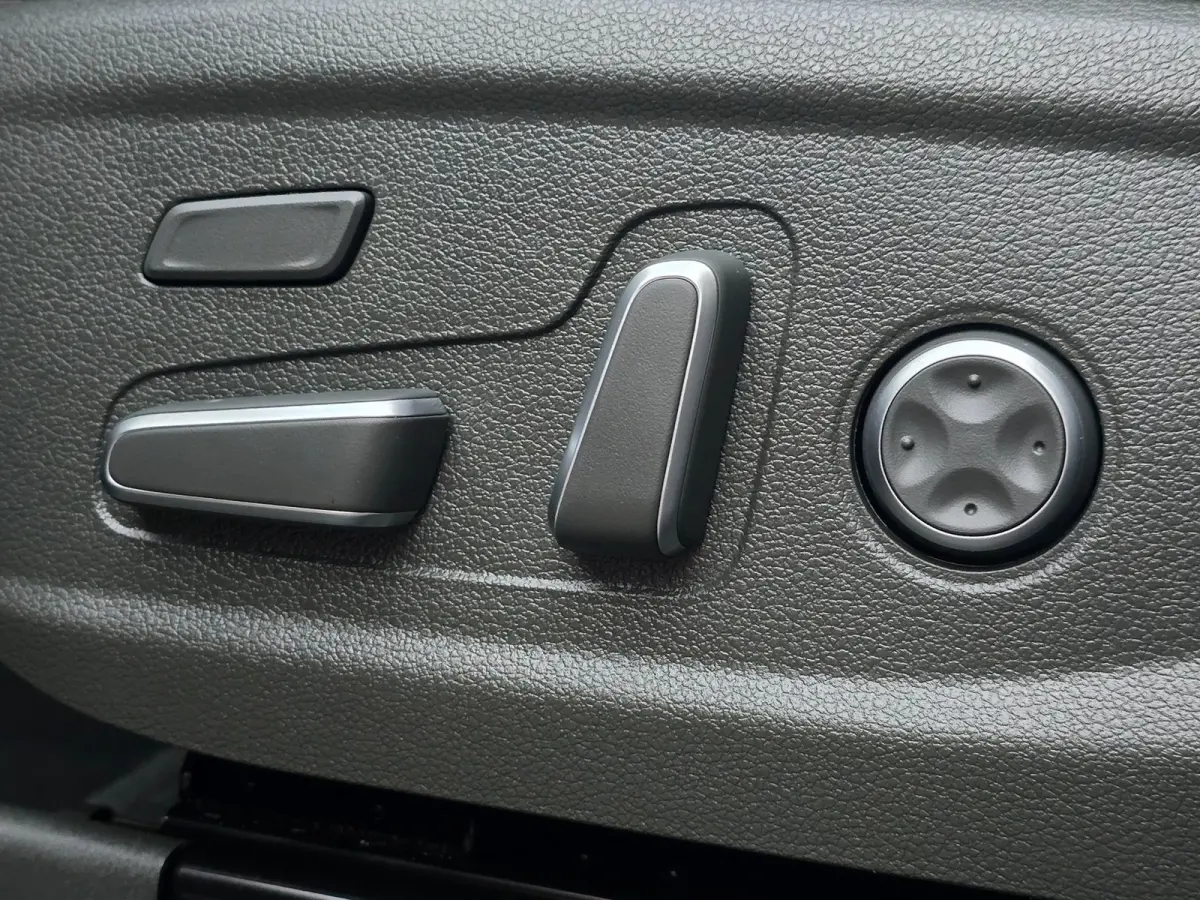 1.6 T-GDI PHEV Premium Plus Sky 7 Persoons / Schermen / Leder / Head Up / Memory / Pano / Verkoeling / Led / Pdc
