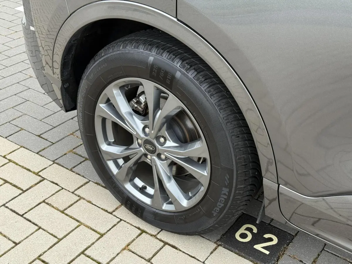 2.5 PHEV ST-Line | LED | Virtual | cam