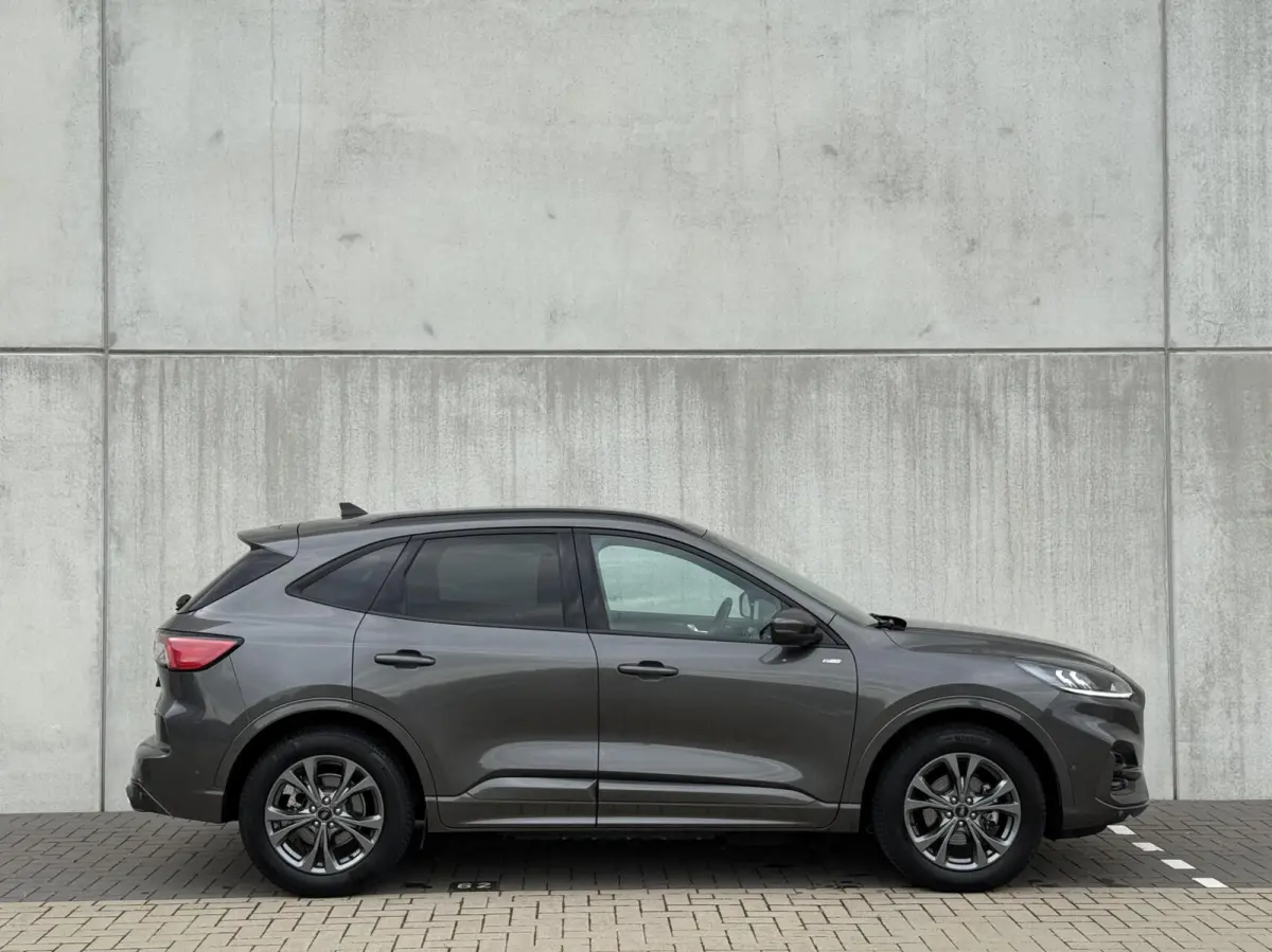 2.5 PHEV ST-Line | LED | Virtual | cam
