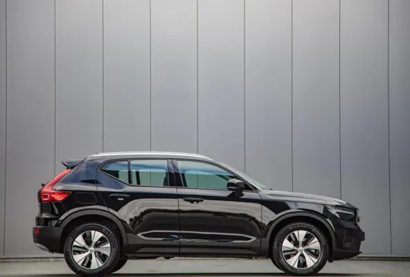 2.0 B3 Core MY2026|Leder|Keyless|PDC|Camera|Carplay