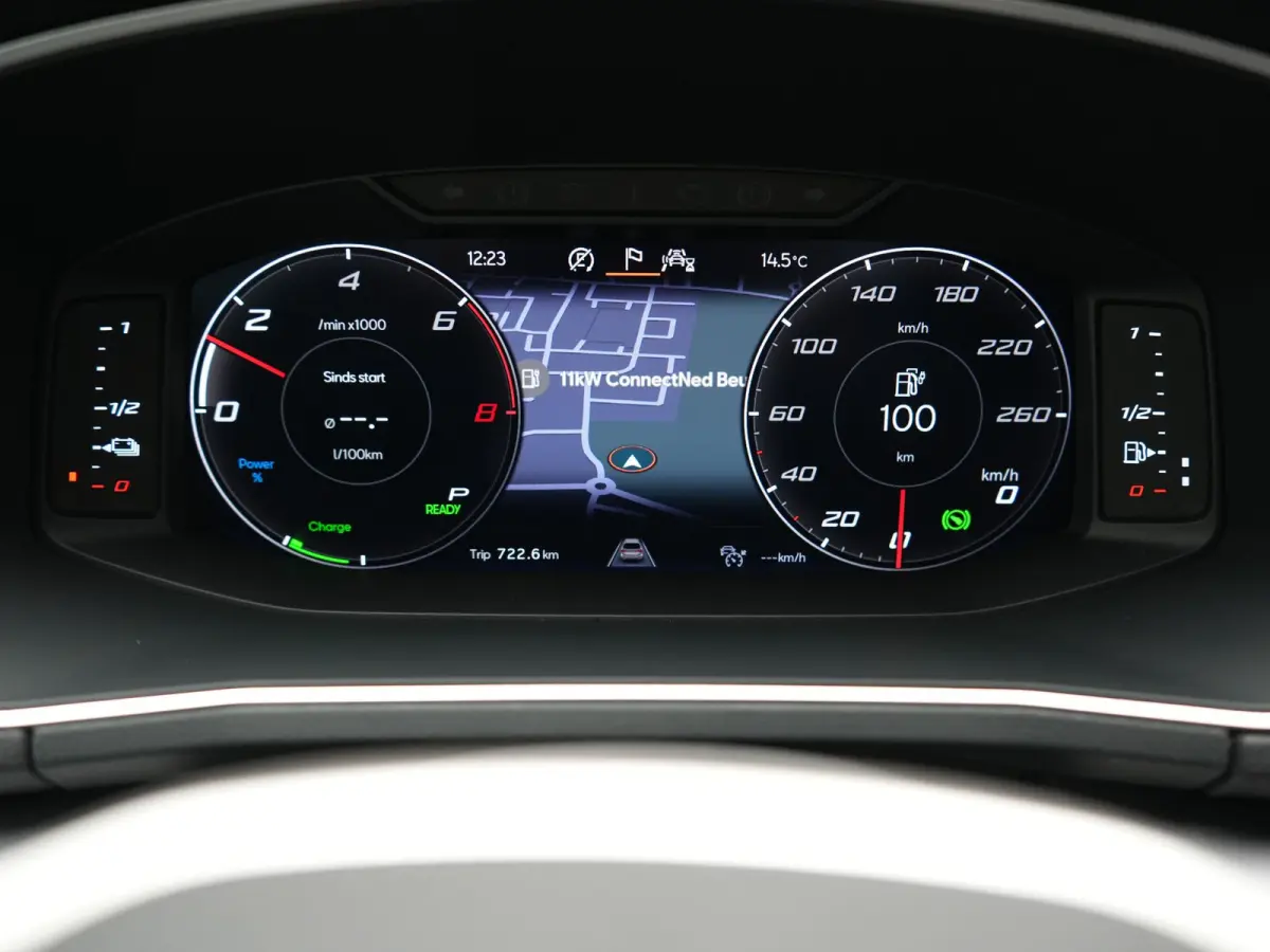 1.4 TSI e-Hybrid PHEV FR 245pk Dealer O.H | Panodak | Adaptive Cruise | Camera | Sportstoelen Memory & Verwarmd | Apple Carplay | Keyless | Lane Assist | Navigatie | Virtual | DAB | 20"L.M |