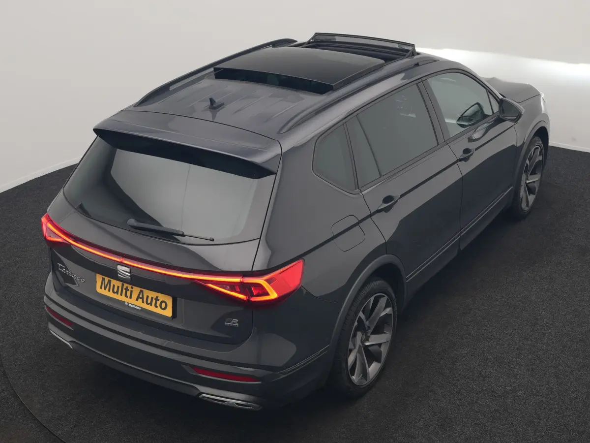 1.4 TSI e-Hybrid PHEV FR 245pk Dealer O.H | Panodak | Adaptive Cruise | Camera | Sportstoelen Memory & Verwarmd | Apple Carplay | Keyless | Lane Assist | Navigatie | Virtual | DAB | 20"L.M |