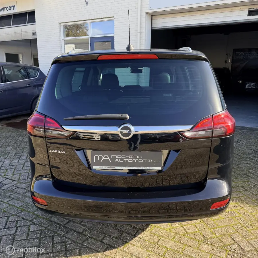 1.4 Turbo Online Edition 7p.