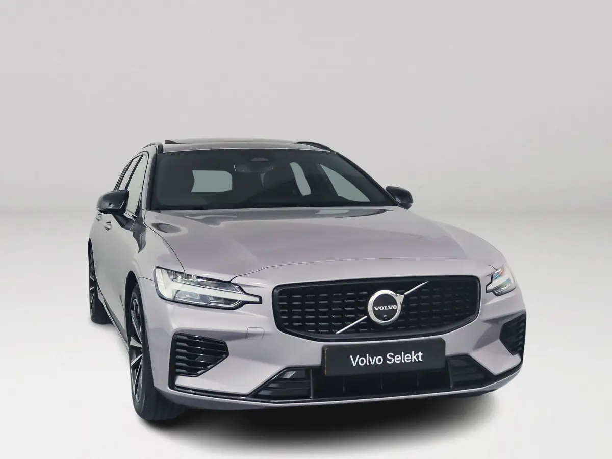 T8 Plug-in hybrid AWD Plus Dark | SOH 100% | Panoramadak | 360° camera | Head-up display | Harman Kardon | Stoel- en stuurverwarming | Trekhaak