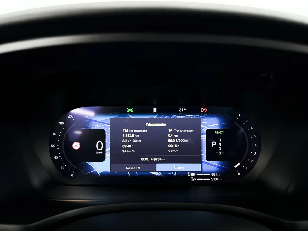 T8 Plug-in hybrid AWD Plus Dark | SOH 100% | Panoramadak | 360° camera | Head-up display | Harman Kardon | Stoel- en stuurverwarming | Trekhaak