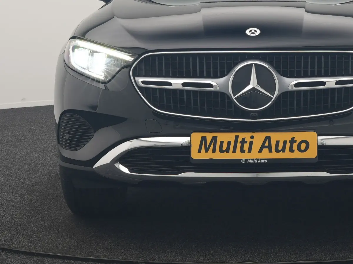 4MATIC Luxury Line PHEV 313pk Dealer O.H. | Panodak | Sfeerverlichting | BLIS | Lederen Sportstoelen Memory & Verwarmd | Apple Carplay | Cruise Control | Navigatie | DAB | Virtual | Plug In 