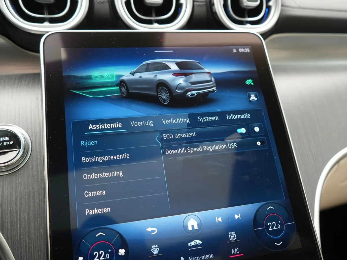 4MATIC Luxury Line PHEV Long Range 313pk Dealer O.H. | Trekhaak af Fabriek | Panodak | Sfeerverlichting | BLIS | Lederen Sportstoelen Memory & Verwarmd | Apple Carplay | Cruise Control | Nav