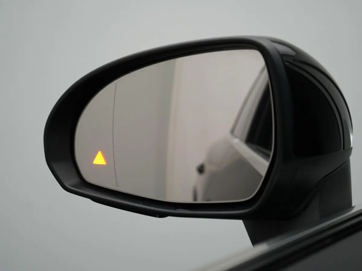 4MATIC Luxury Line PHEV 313pk Dealer O.H. | Panodak | Sfeerverlichting | BLIS | Lederen Sportstoelen Memory & Verwarmd | Apple Carplay | Cruise Control | Navigatie | DAB | Virtual | Plug In 
