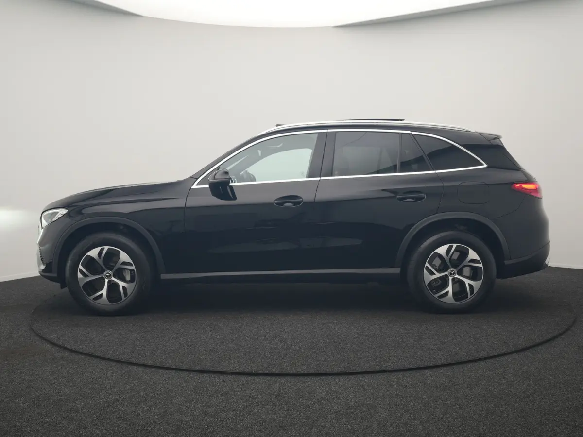 4MATIC Luxury Line PHEV 313pk Dealer O.H. | Panodak | Sfeerverlichting | BLIS | Lederen Sportstoelen Memory & Verwarmd | Apple Carplay | Cruise Control | Navigatie | DAB | Virtual | Plug In 