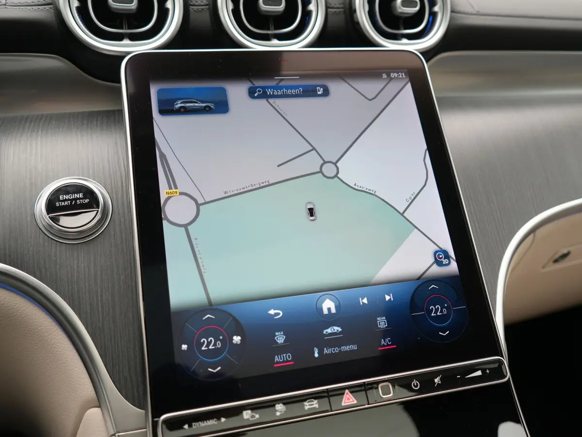 4MATIC Luxury Line PHEV 313pk Dealer O.H. | Panodak | Sfeerverlichting | BLIS | Lederen Sportstoelen Memory & Verwarmd | Apple Carplay | Cruise Control | Navigatie | DAB | Virtual | Plug In 