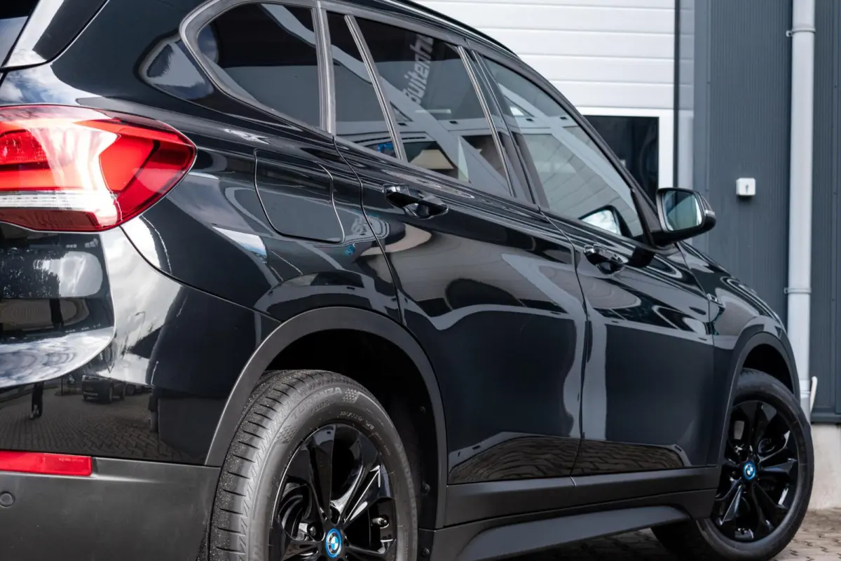 xDrive25e High Executive|1e EIGENAAR|ELEK. KLEP|HEAD-UP|CAMERA|CLIMATE|CRUISE|KEYLESS