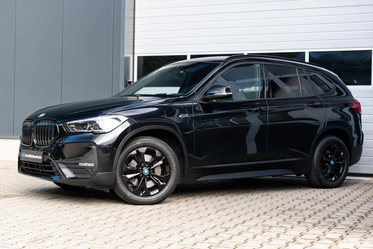 xDrive25e High Executive|1e EIGENAAR|ELEK. KLEP|HEAD-UP|CAMERA|CLIMATE|CRUISE|KEYLESS