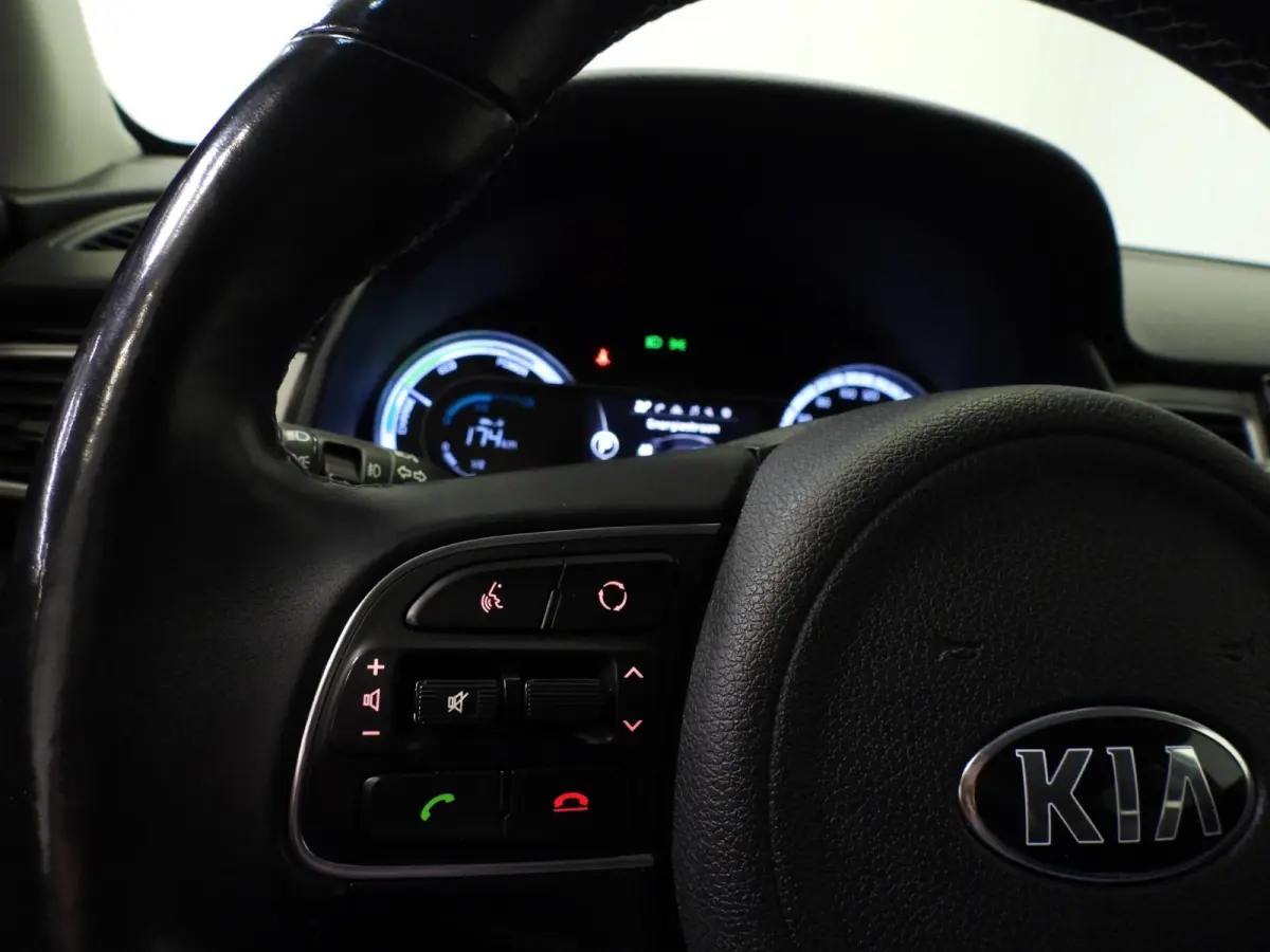 1.6 GDi Hybrid ExecutiveLine LEER/NAVI/CAMERA/XENON/18"LMV!