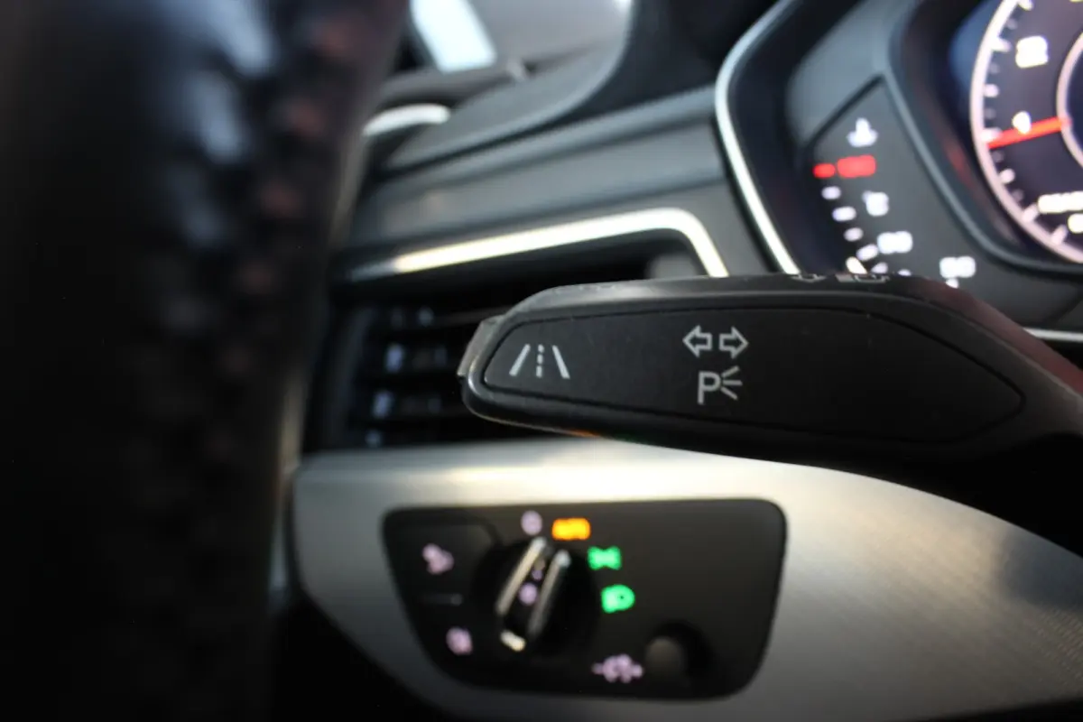 1.4 TFSI S-Line Edition Trekhaak | Virtual Cockpit | Carplay | Full LED | Navi | Bluetooth | 18" LMV | PDC V+A