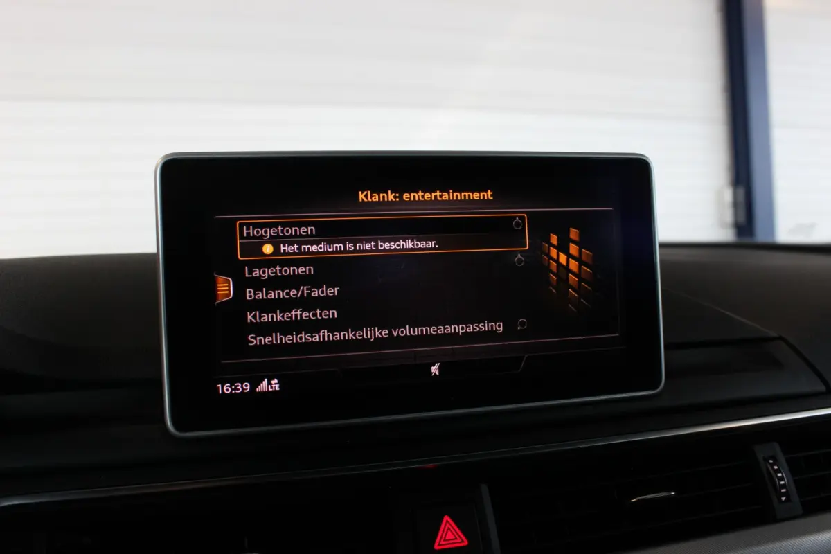 1.4 TFSI S-Line Edition Trekhaak | Virtual Cockpit | Carplay | Full LED | Navi | Bluetooth | 18" LMV | PDC V+A