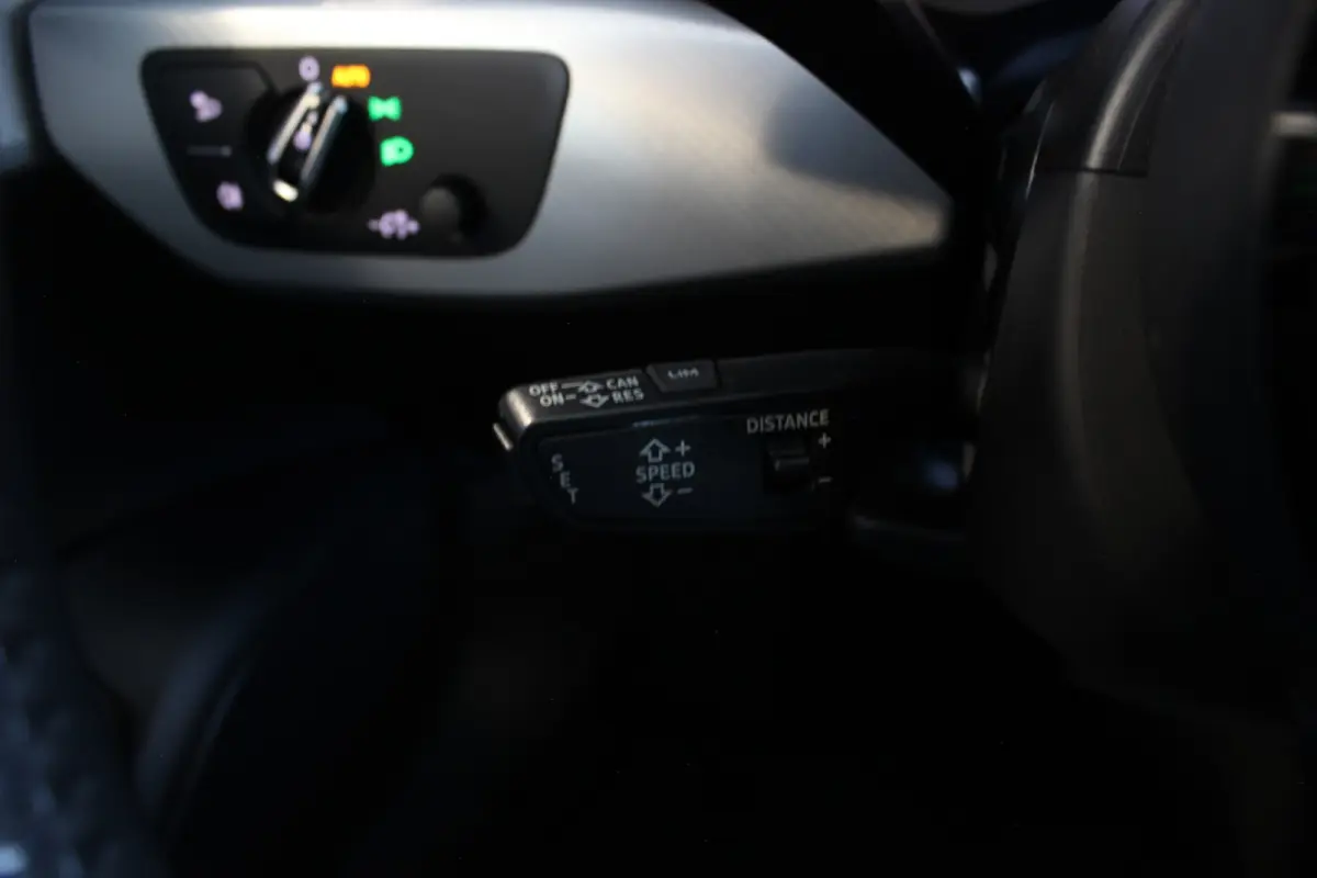 1.4 TFSI S-Line Edition Trekhaak | Virtual Cockpit | Carplay | Full LED | Navi | Bluetooth | 18" LMV | PDC V+A