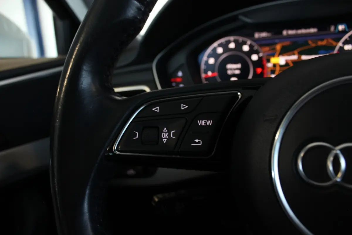 1.4 TFSI S-Line Edition Trekhaak | Virtual Cockpit | Carplay | Full LED | Navi | Bluetooth | 18" LMV | PDC V+A