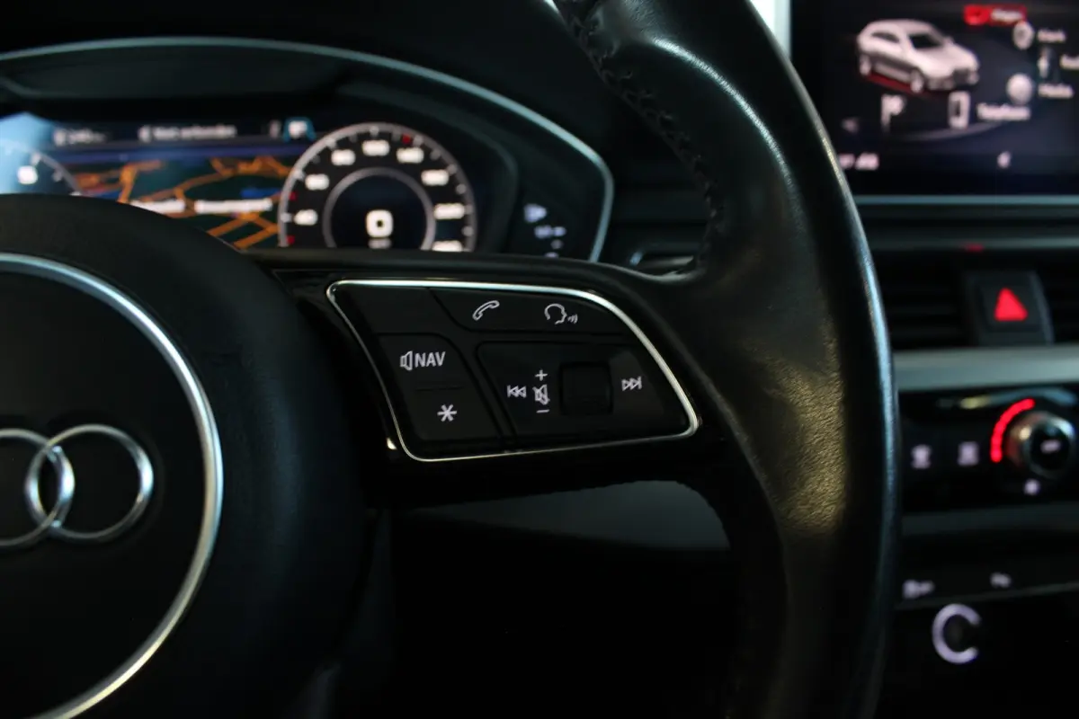 1.4 TFSI S-Line Edition Trekhaak | Virtual Cockpit | Carplay | Full LED | Navi | Bluetooth | 18" LMV | PDC V+A