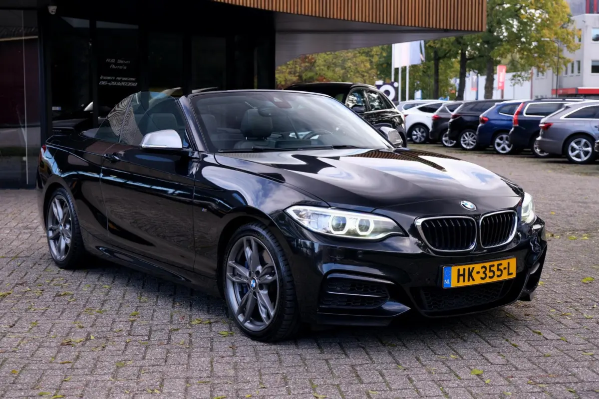 M235i xDrive|Rijklaar!|Camera|HarmanKardon|Stoelverwarming|Elec.Stoelverstelling|Keyless