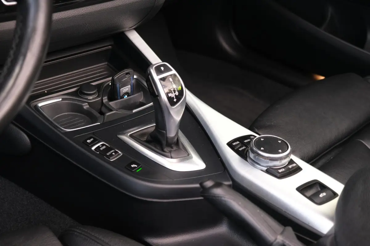 M235i xDrive|Rijklaar!|Camera|HarmanKardon|Stoelverwarming|Elec.Stoelverstelling|Keyless