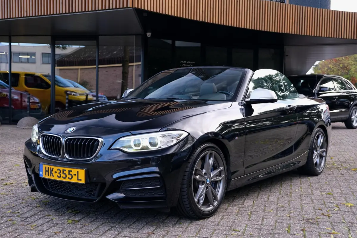 M235i xDrive|Rijklaar!|Camera|HarmanKardon|Stoelverwarming|Elec.Stoelverstelling|Keyless