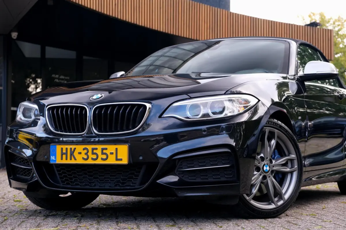 M235i xDrive|Rijklaar!|Camera|HarmanKardon|Stoelverwarming|Elec.Stoelverstelling|Keyless