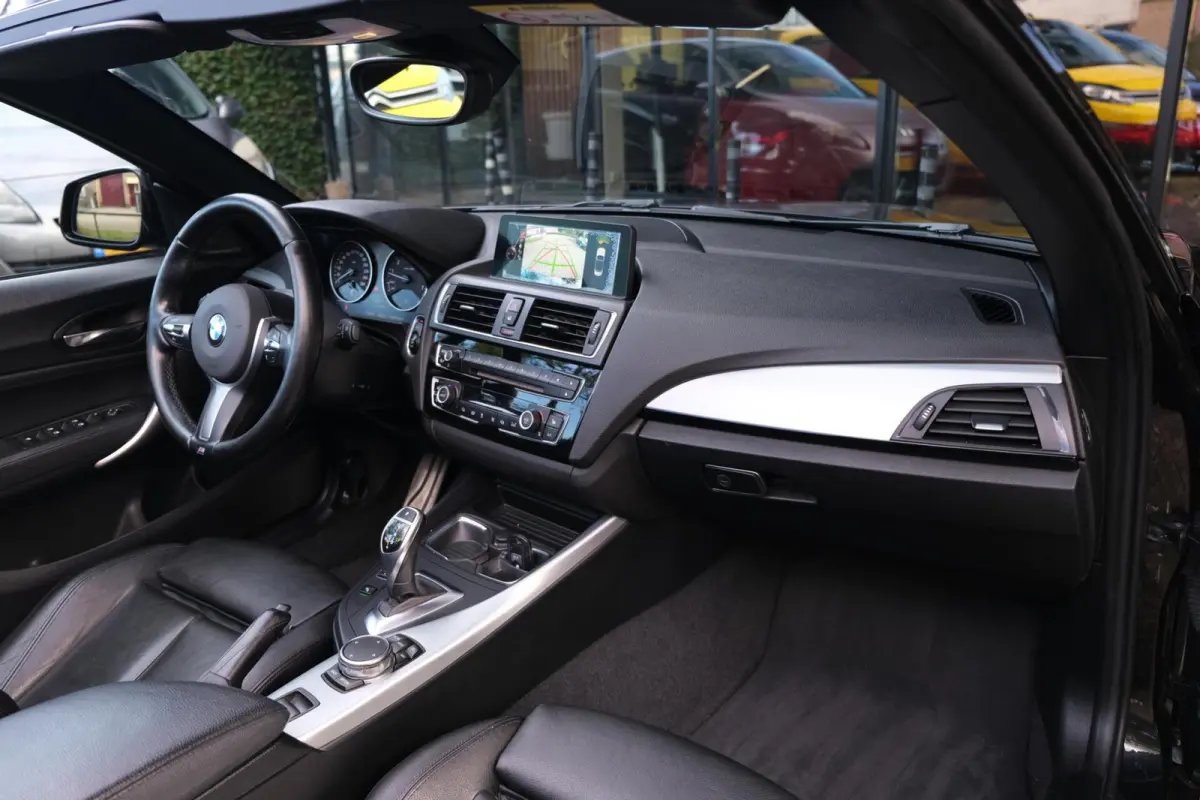 M235i xDrive|Rijklaar!|Camera|HarmanKardon|Stoelverwarming|Elec.Stoelverstelling|Keyless