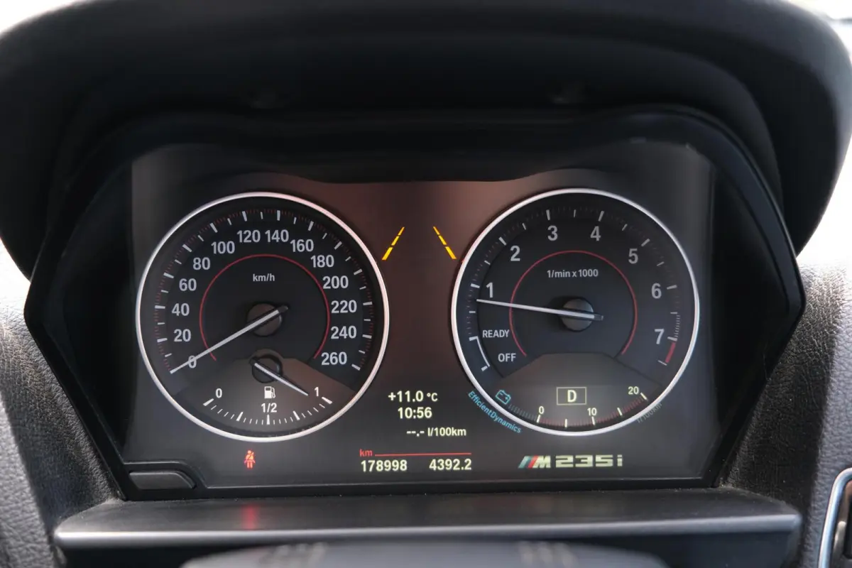 M235i xDrive|Rijklaar!|Camera|HarmanKardon|Stoelverwarming|Elec.Stoelverstelling|Keyless