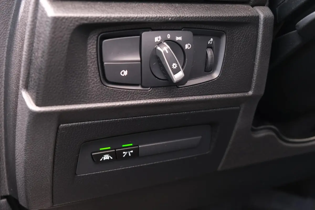 M235i xDrive|Rijklaar!|Camera|HarmanKardon|Stoelverwarming|Elec.Stoelverstelling|Keyless