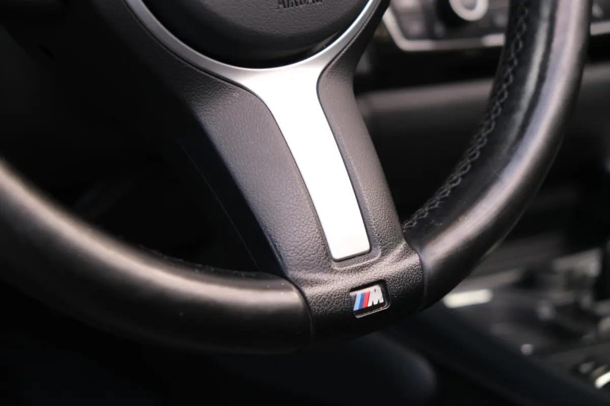 M235i xDrive|Rijklaar!|Camera|HarmanKardon|Stoelverwarming|Elec.Stoelverstelling|Keyless