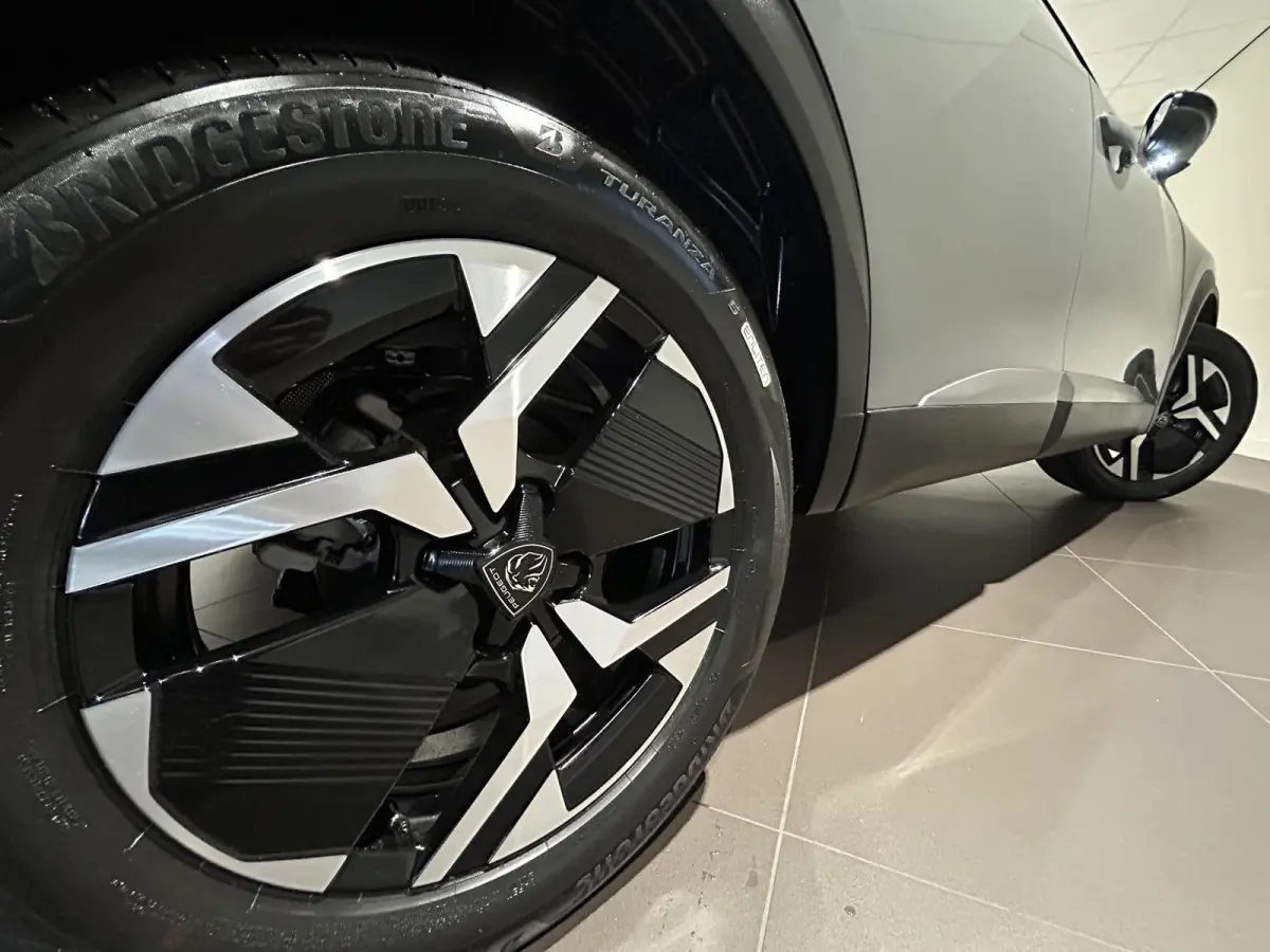 1.2 Hybrid 145 Allure | EXCLUSIVE DEALS | UIT VOORRAAD LEVERBAAR IN DIVERSE KLEUREN |