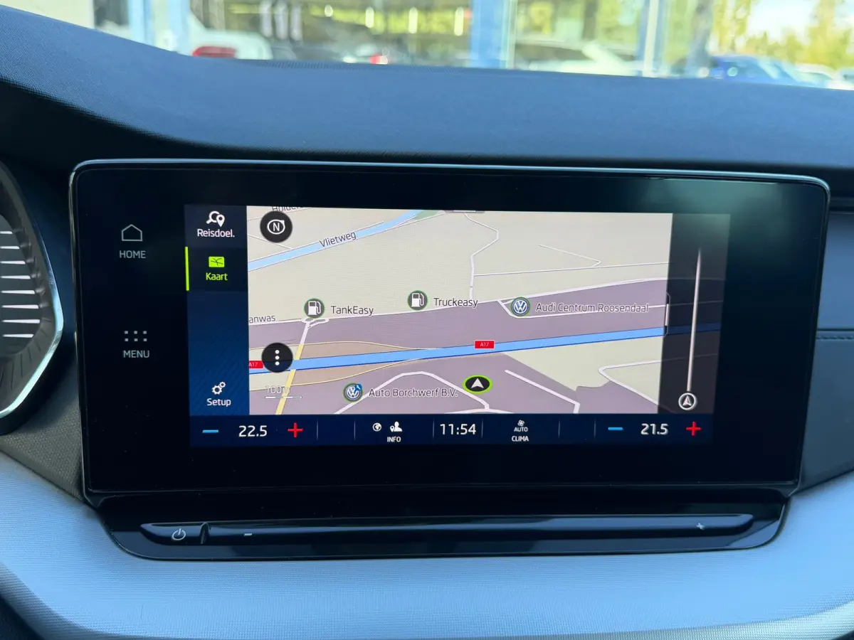 1.0 e-TSI Ambition DIGITAL COCKPIT | APPLE CARPLAY